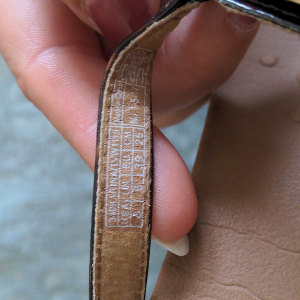 Vionic Flip Flops - image 2